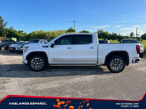 Used 2023 GMC Sierra 1500 Denali w/ Denali Reserve Package AWD/4WD image 8