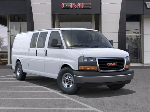 New 2026 GMC Savana 3500 Extended RWD image 7