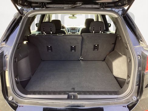 Used 2019 Chevrolet Equinox LS w/ LS Convenience Package image 14