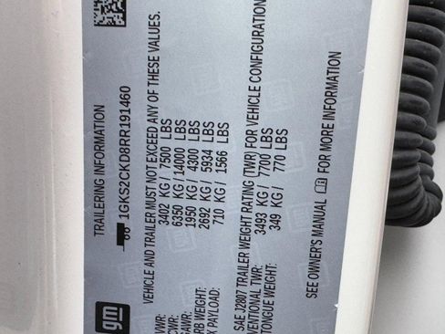 Used 2024 GMC Yukon AT4 w/ AT4 Premium Package image 26