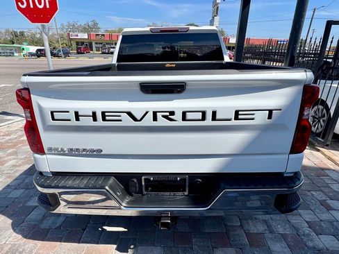 Used 2019 Chevrolet Silverado 1500 LT image 8