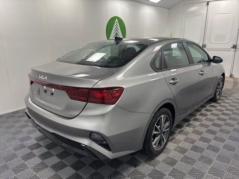 Used 2023 Kia Forte LXS FWD image 6