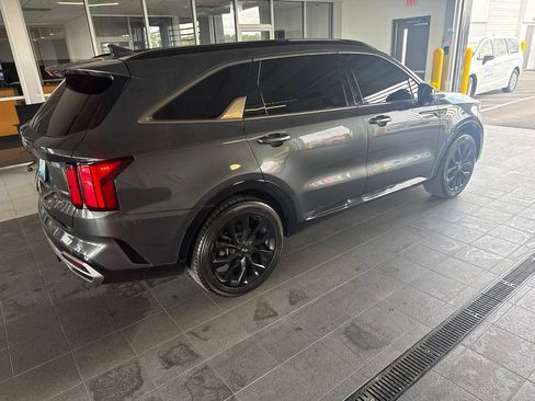 Used 2021 Kia Sorento SX FWD image 3