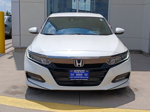 Used 2020 Honda Accord Sport image 4