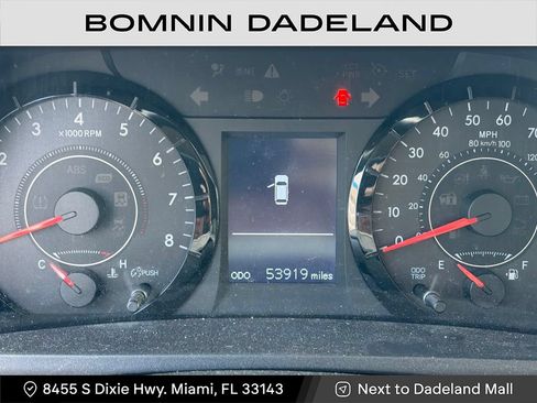 Used 2017 Toyota Sienna LE FWD image 2