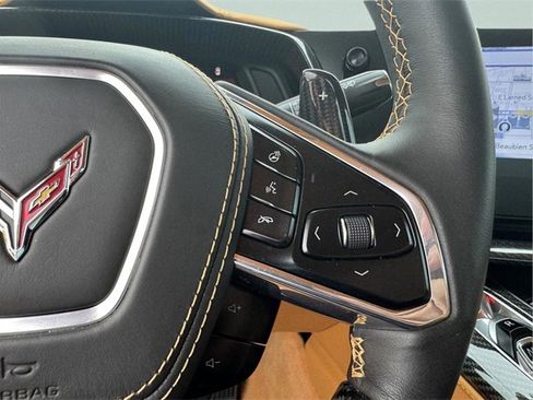 Certified 2023 Chevrolet Corvette Z06 w/ Stealth Interior Trim Package image 18