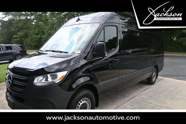 New 2026 Mercedes-Benz Sprinter 2500 image 1