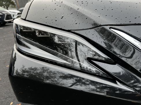 Certified 2024 Lexus ES 300h Ultra Luxury image 12