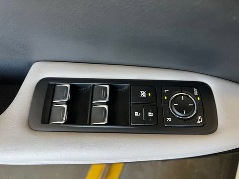 Used 2021 Lexus RX 350 FWD w/ Accessory Package image 38