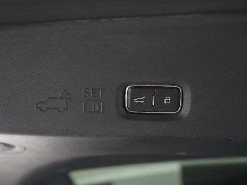 Used 2025 Ford Expedition Max Platinum AWD/4WD image 21