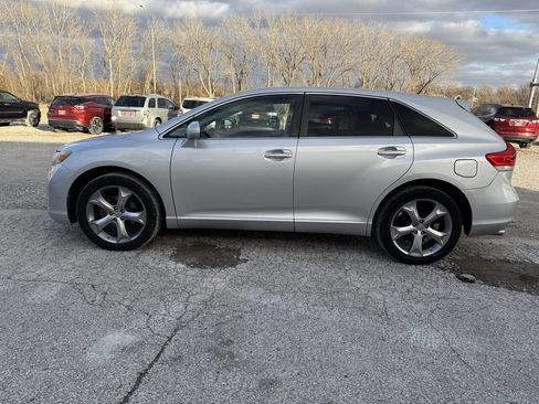 Used 2009 Toyota Venza AWD V6 4dr Crossover image 6