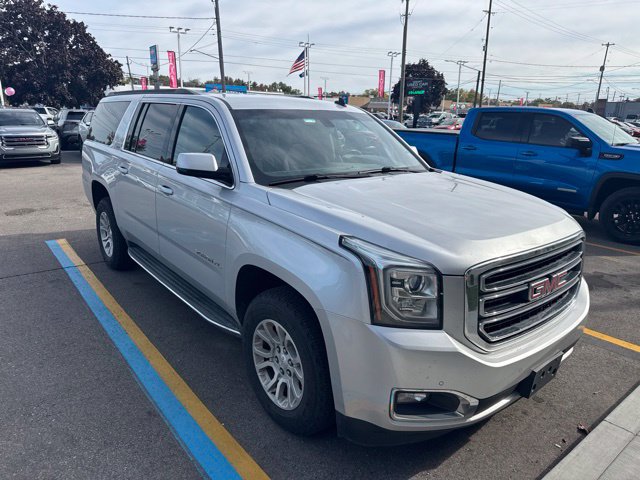 Used 2015 GMC Yukon XL SLE AWD/4WD image 3
