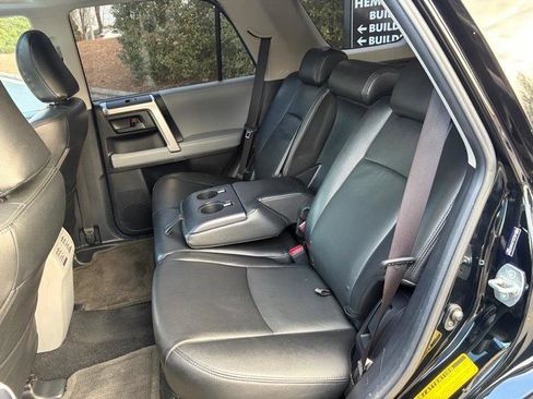 Used 2010 Toyota 4Runner SR5 image 32