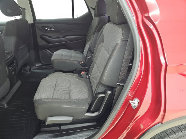 Used 2019 Chevrolet Traverse LT FWD image 3