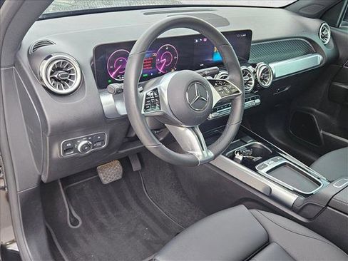 Certified 2024 Mercedes-Benz EQB 300 4MATIC image 10
