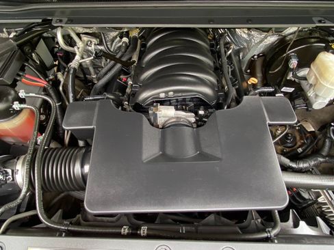 Used 2017 Chevrolet Suburban Premier RWD image 71