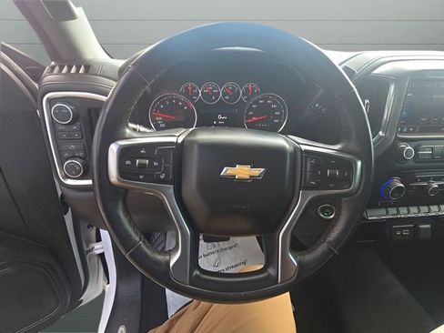 Used 2022 Chevrolet Silverado 1500 LT w/ Z71 Off-Road Package image 14