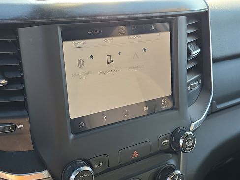 Used 2024 RAM 2500 Big Horn w/ Bed Utility Group image 20