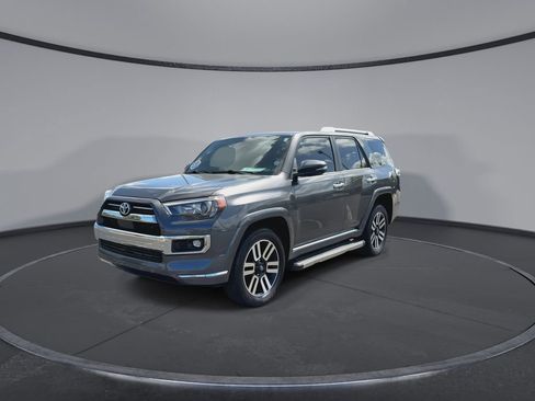Used 2023 Toyota 4Runner Limited image 4