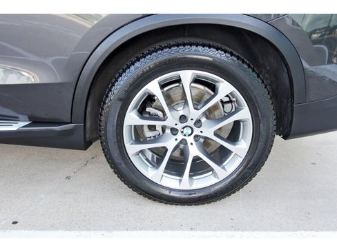 Used 2019 BMW X5 xDrive40i w/ Premium Package 2 AWD/4WD image 33