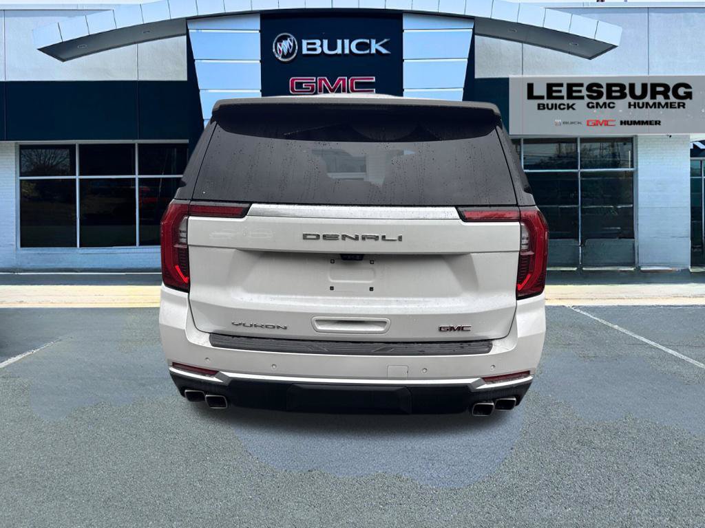 Used 2025 GMC Yukon XL Denali w/ Denali Reserve Package AWD/4WD image 6