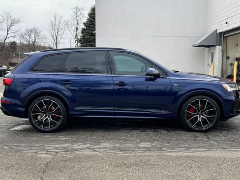 Used 2024 Audi Q7 3.0T Prestige w/ Prestige Package image 3