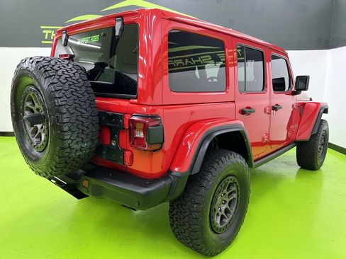 Used 2021 Jeep Wrangler Unlimited Rubicon w/ Xtreme Recon 35" Tire Package AWD/4WD image 9