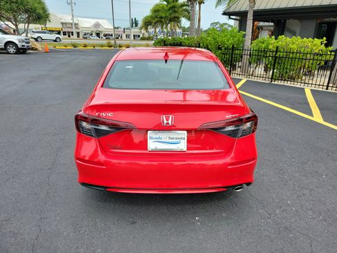 Used 2025 Honda Civic Sport image 7