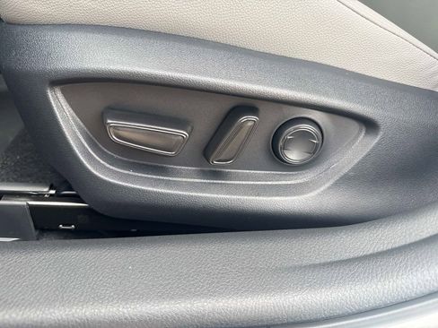 New 2026 Toyota Camry SE image 18