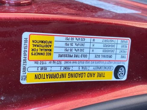 Certified 2023 Buick Envision Avenir image 25