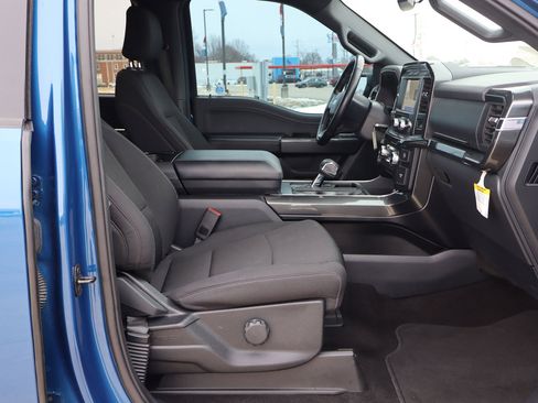 Used 2022 Ford F150 XLT w/ Equipment Group 301A Mid image 13