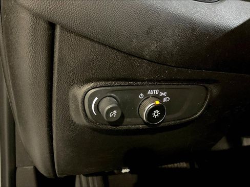 Used 2022 Chevrolet Equinox LT AWD/4WD image 37