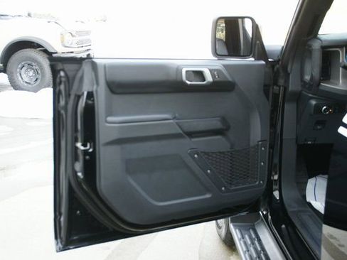 New 2026 Ford Bronco Outer Banks image 13