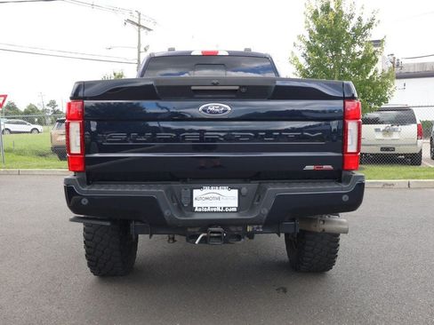 Used 2021 Ford F250 Lariat w/ Lariat Ultimate Package AWD/4WD image 4