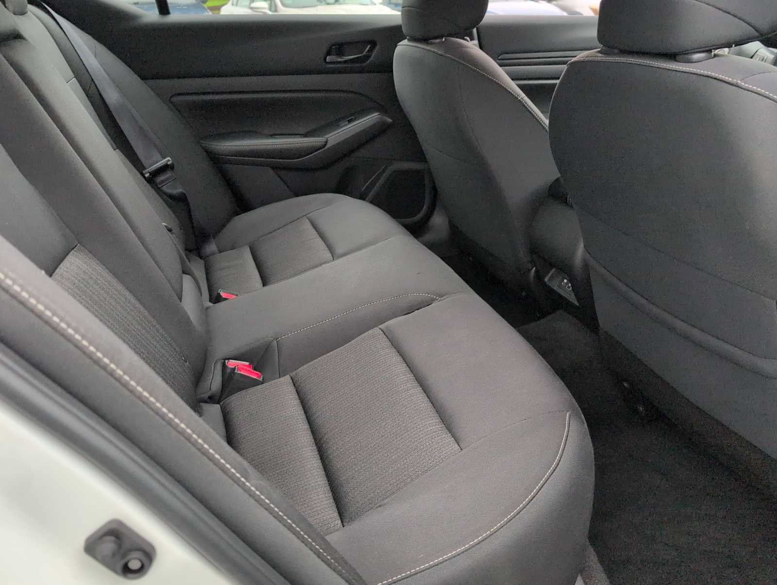 Used 2025 Nissan Altima 2.5 SV FWD image 20