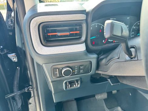 Used 2024 Ford Maverick XLT w/ XLT Luxury Package AWD/4WD image 16