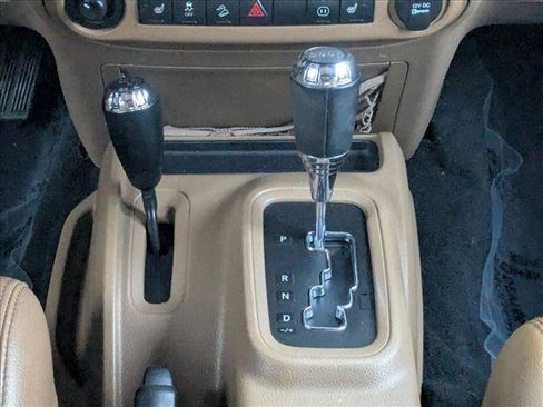 Used 2012 Jeep Wrangler Unlimited Sahara w/ Dual Top Group image 12