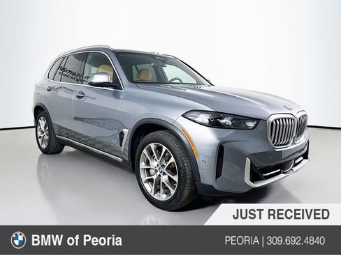 Used 2024 BMW X5 xDrive50e w/ Parking Assistance Package image 1