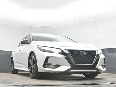 Used 2021 Nissan Sentra SR FWD image 39