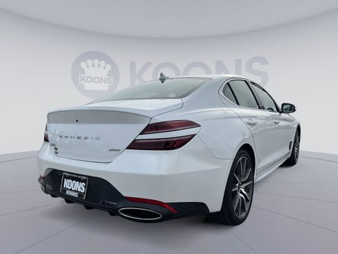 Used 2025 Genesis G70 2.5T image 7