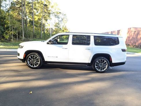 New 2024 Jeep Wagoneer L Series II w/ Convenience Group I AWD/4WD image 7