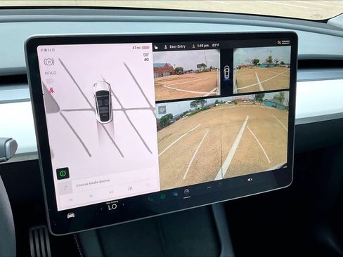 Used 2023 Tesla Model Y Performance AWD/4WD image 26