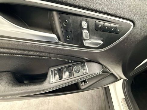 Used 2020 Mercedes-Benz GLA 250 image 15