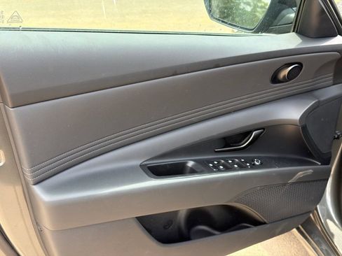 New 2026 Hyundai Elantra Sport FWD image 11