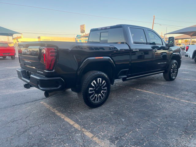 Used 2026 GMC Sierra 2500 Denali Ultimate AWD/4WD image 4