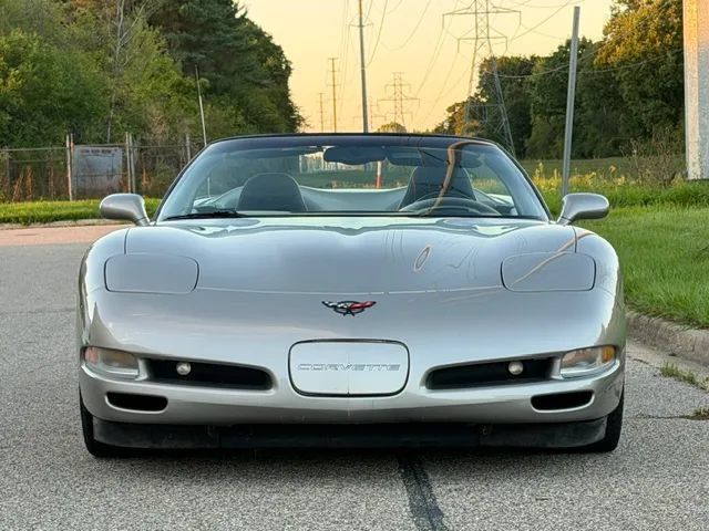Used 2002 Chevrolet Corvette Convertible w/ Preferred Equipment Group2 RWD image 5