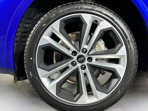 Used 2021 Audi Q5 2.0T Premium Plus w/ Premium Plus Package image 11