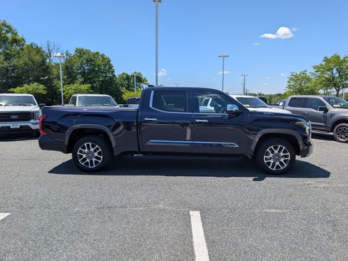 Used 2025 Toyota Tundra 1794 Edition w/ Tow Tech Package AWD/4WD image 2