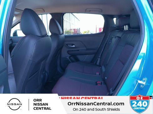 Certified 2025 Nissan Kicks SR w/ Illumination Package image 9