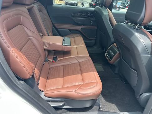New 2026 Lincoln Nautilus Reserve w/ Jet Appearance Package AWD/4WD image 15